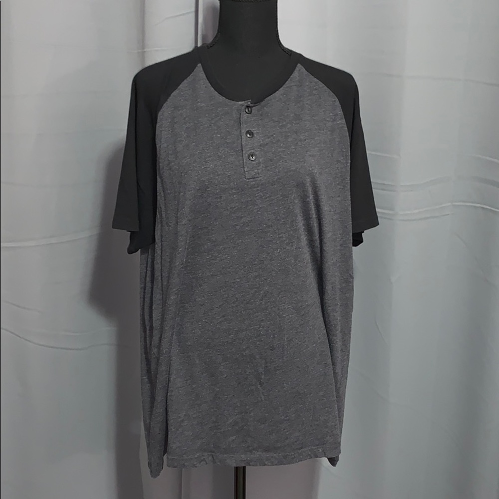 Old Navy short sleeved color 3 button T-shirt.